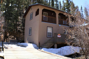 Hacienda on Pioneer Creek - WiFi - Cable - Washer - Dryer - Fireplace - Large Deck - Grill - No Trailer Parking